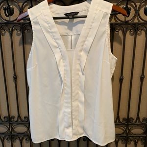 WHBM SLEEVELESS BLOUSE